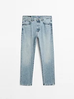 Tapered fit jeans