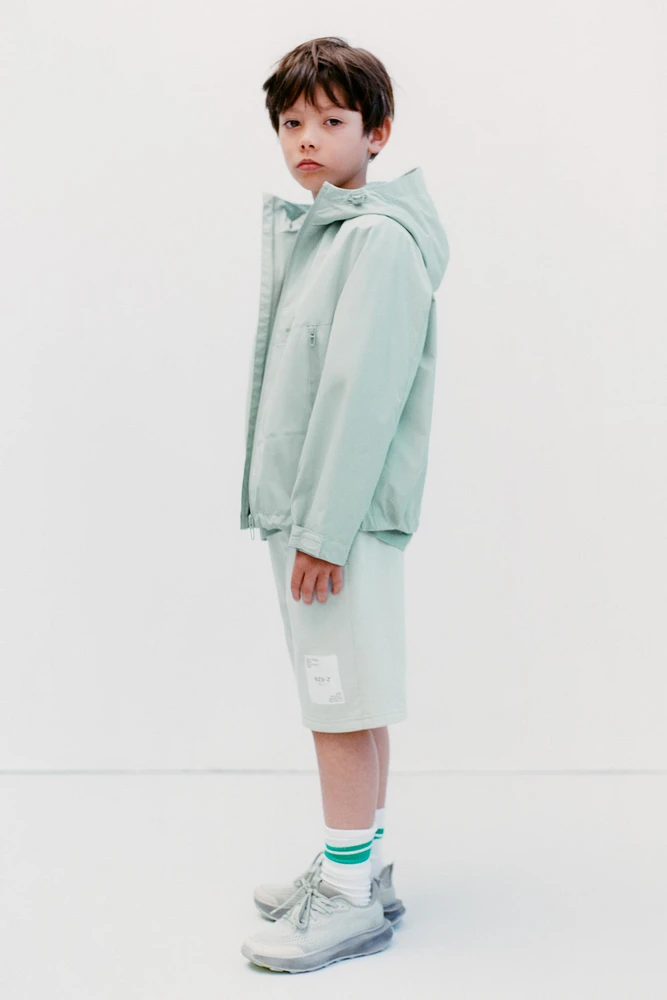 PLUSH JOGGING SHORTS