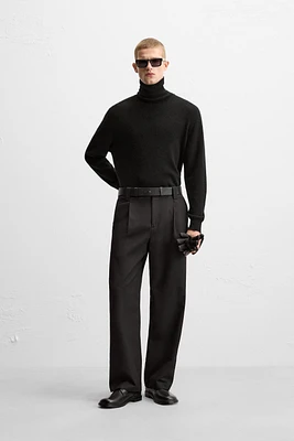 PLEATED PANTS WITH BELT