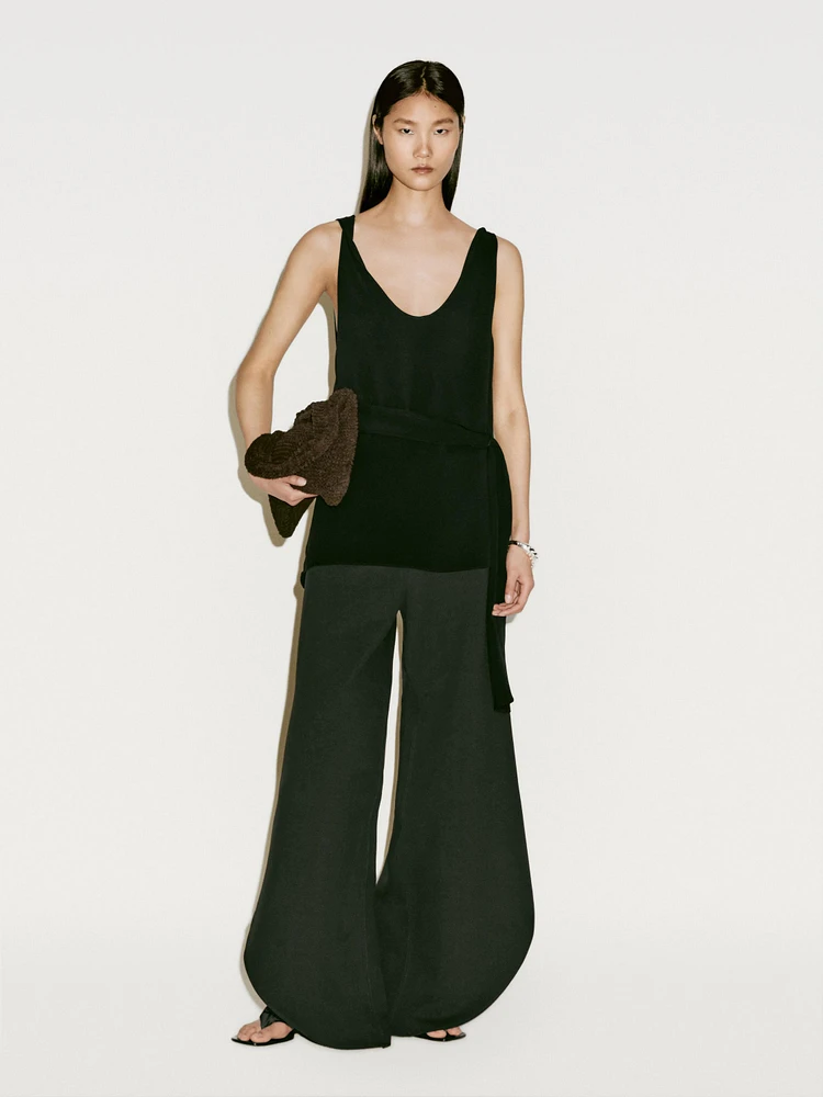 Crepe top with knot detail - Limited Edition