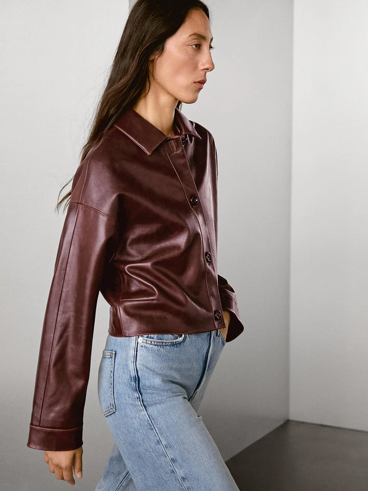 Veste courte brillante en cuir nappa