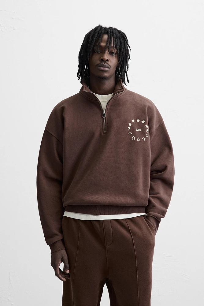 TEXT QUARTER ZIP SWEATSHIRT