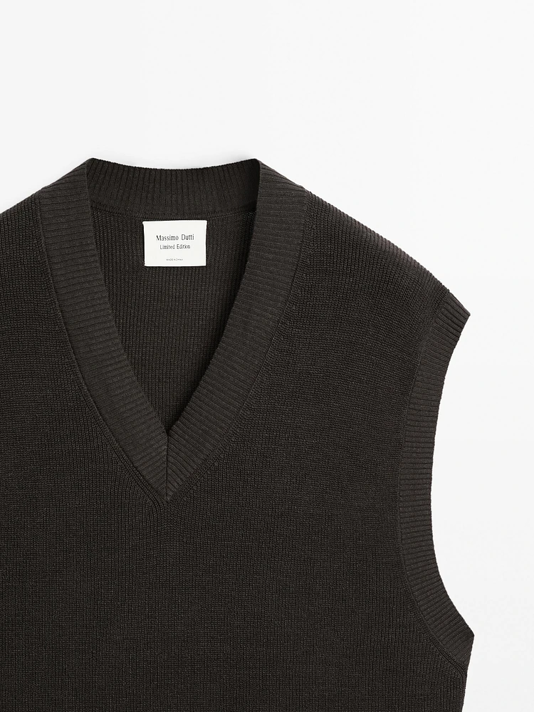 Veste sans manches en maille de lin mélangé - Limited Edition
