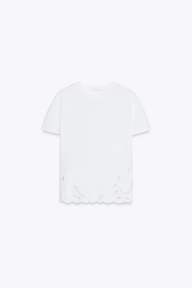 EMBROIDERED T-SHIRT