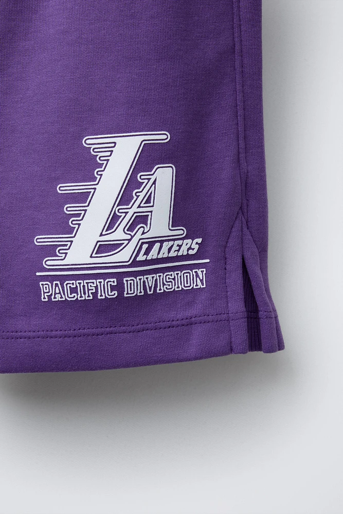 BERMUDA EN MOLLETON LAKERS NBA ©