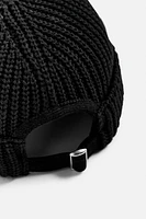 SHORT KNIT HAT