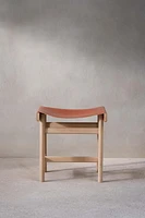 STOOL 01