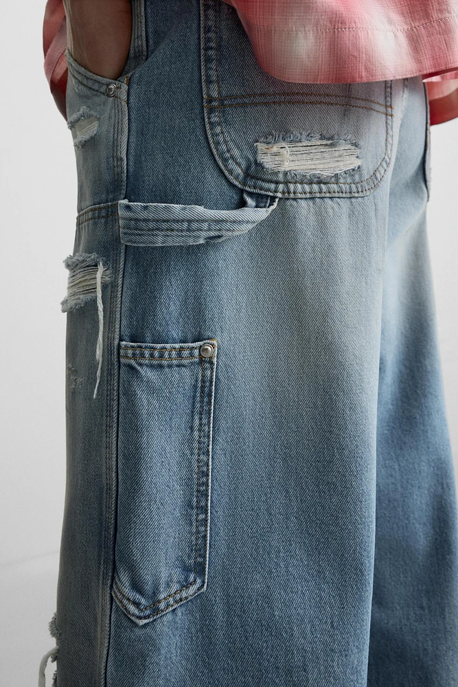 STRAIGHT FIT RIPPED CARPENTER JEANS