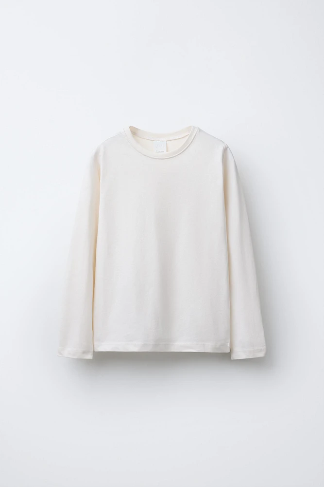 LOT DE TROIS T-SHIRTS UNIS