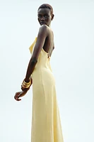 ROBE MIDI STYLE LINGERIE AVEC RAMIE