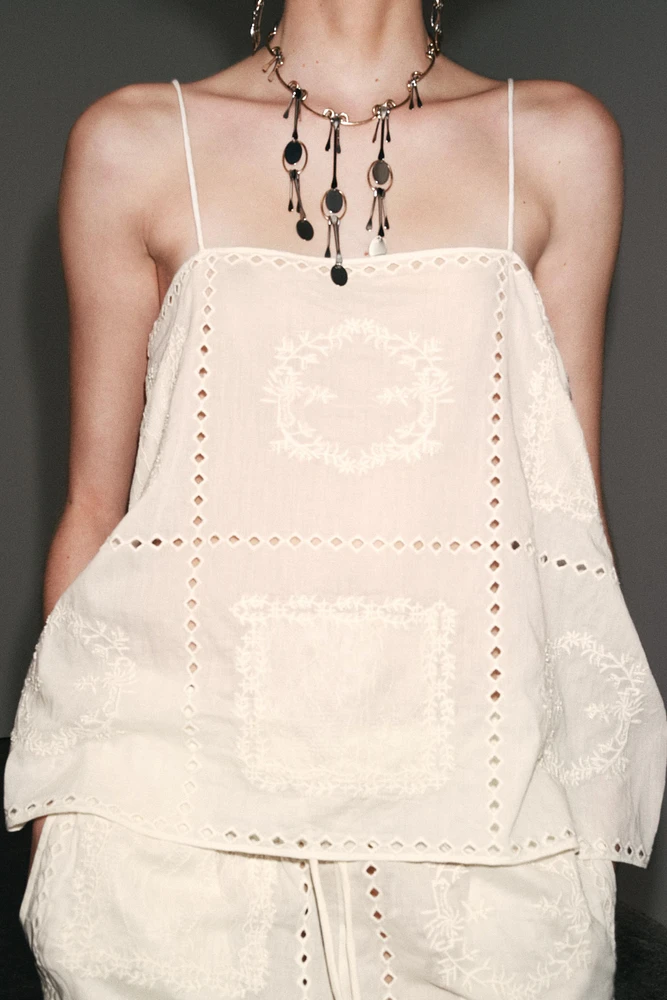 ZW COLLECTION EMBROIDERED TOP