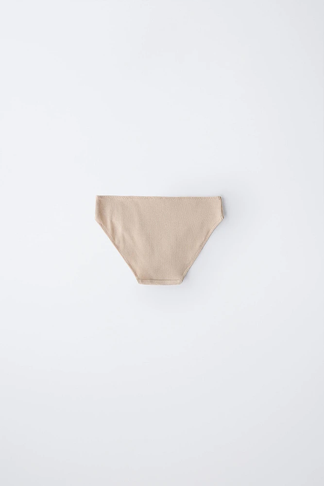 AGES -6/ THREE-PACK OF RIBBED BRIEFS WITH LABEL