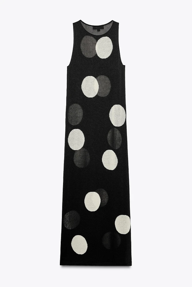 ROBE LONGUE EN MAILLE À POIS