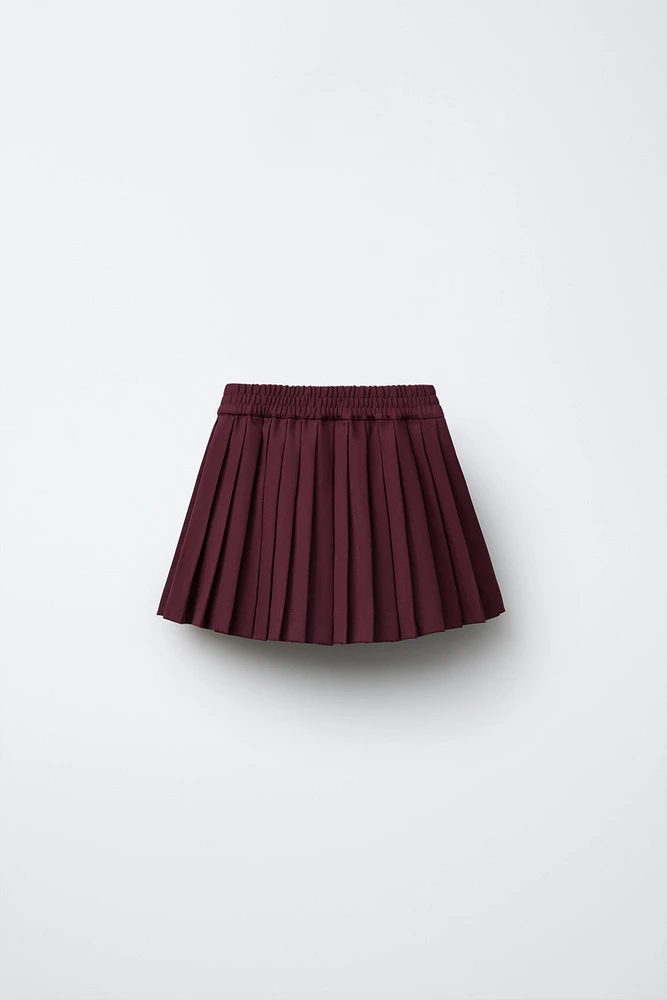 BOX PLEAT SKIRT