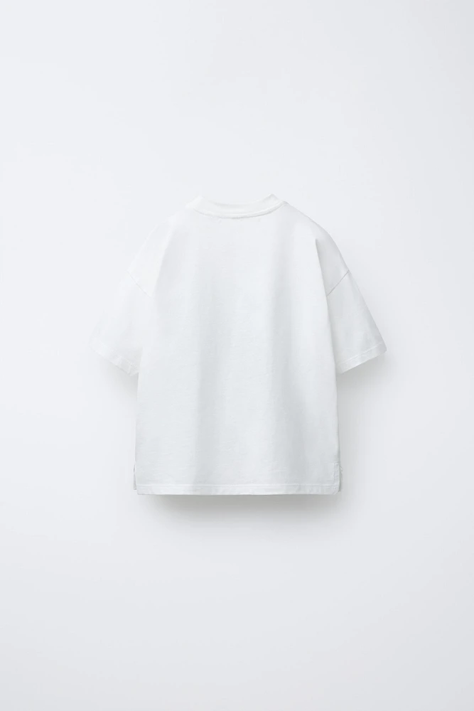 T-SHIRT TRÈFLE HÔTEL MAGIQUE © X ZARA
