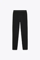 SEAMLESS LEGGINGS