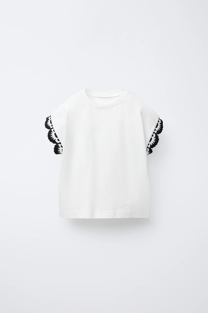 CROCHET SLEEVE T-SHIRT