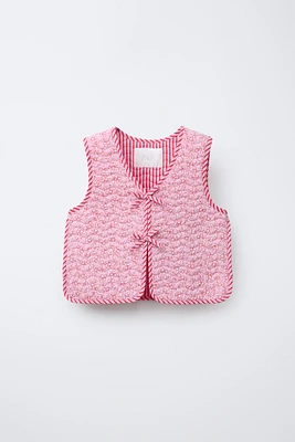 GILET MATELASSÉ À FLEURS