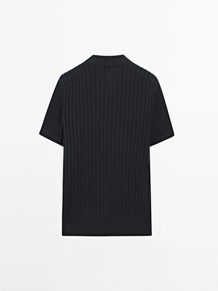 Ribbed knit polo collar sweater