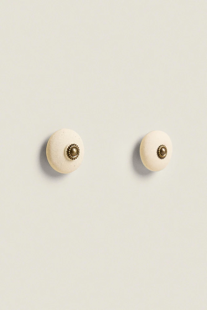 SET OF MATTE CERAMIC KNOBS (SET OF 2)