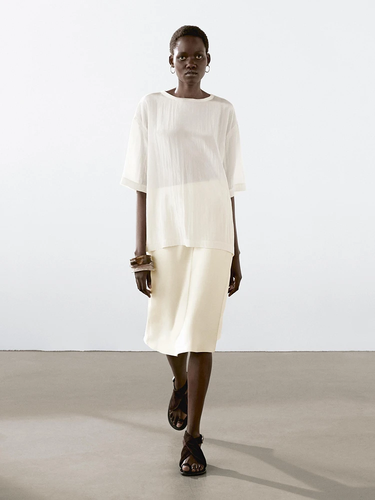 Flowing satin-effect skirt