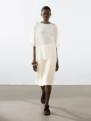 Flowing satin-effect skirt