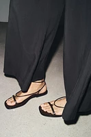 SANDALES BRIDES FINES EN CUIR