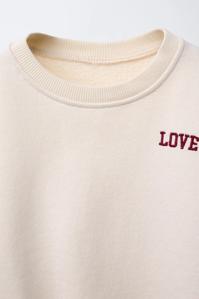 “LOVE” EMBROIDERY SWEATSHIRT