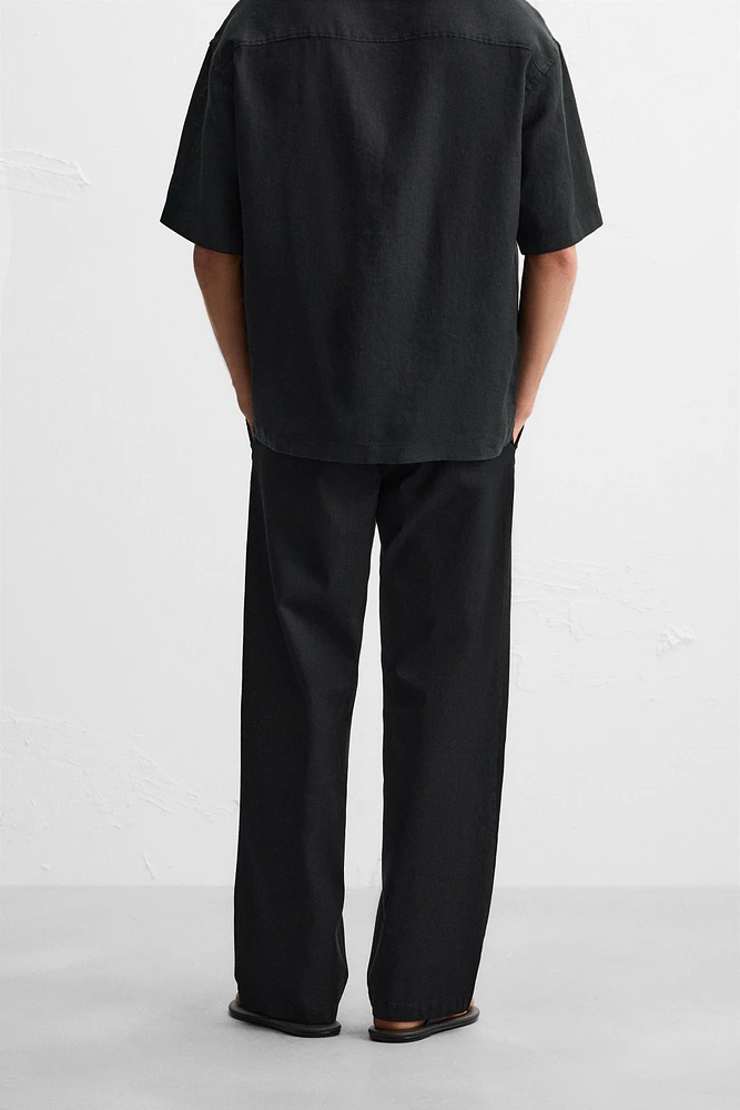 PANTALON STRAIGHT FIT STRUCTURÉ