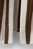 HÔTEL MAGIQUE © X ZARA STRIPED ROBE