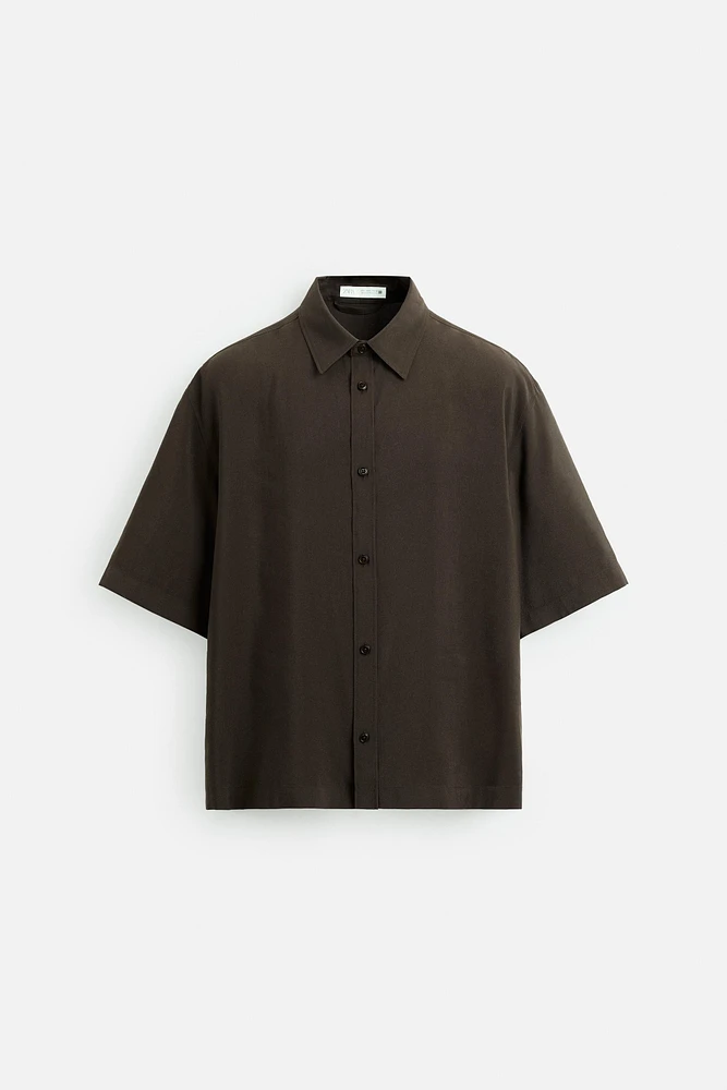 RELAXED FIT FLOWY SHIRT