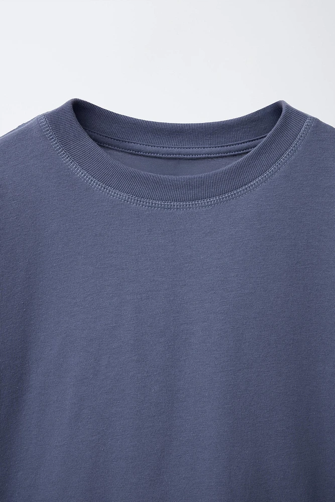 PLAIN EMBROIDERED TEXT T-SHIRT