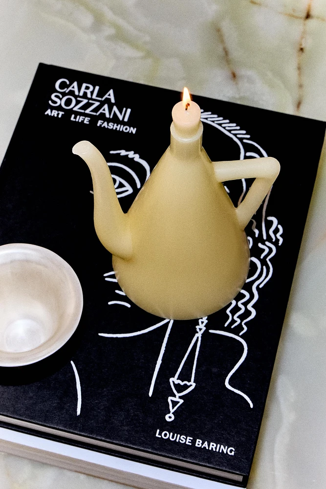 DECORATIVE OIL CRUET CANDLE