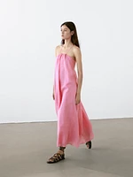 Robe longue froncée à encolure américaine
