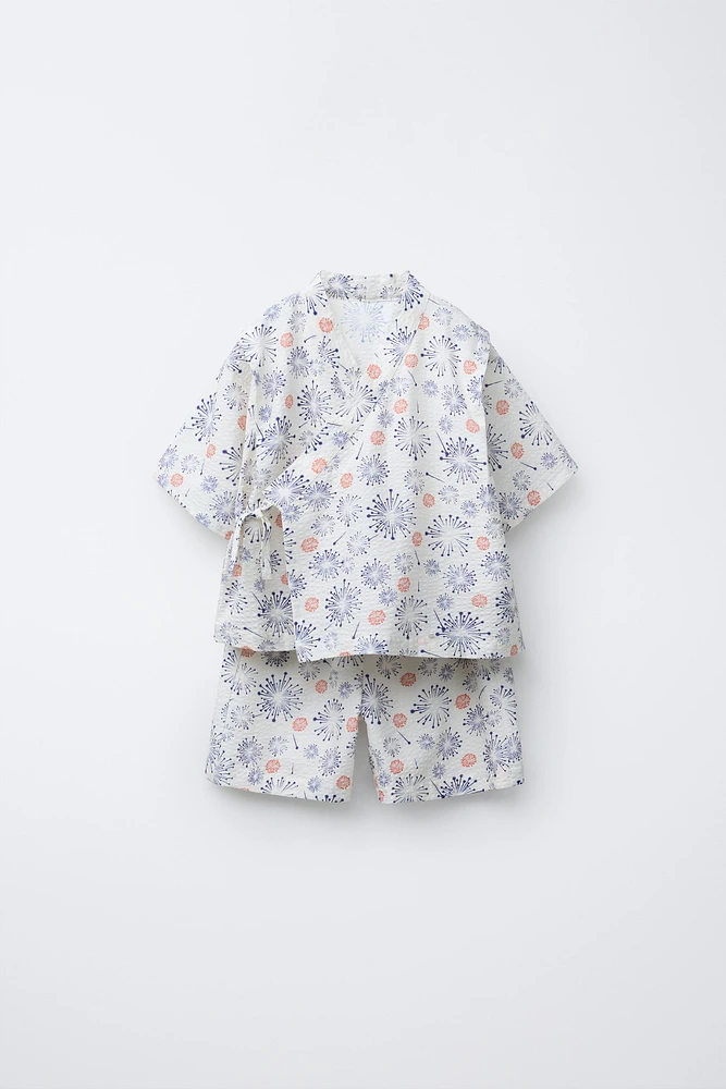9-18 MOIS/ ENSEMBLE IMPRIMÉ KIMONO ET BERMUDA
