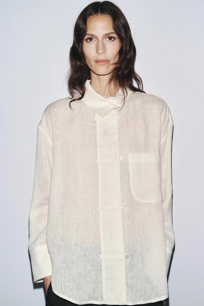 CHEMISE EN LIN 100 % À COL CROISÉ