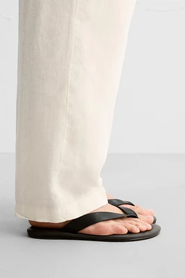 SANDALES EN CUIR ÉDITION LIMITÉE