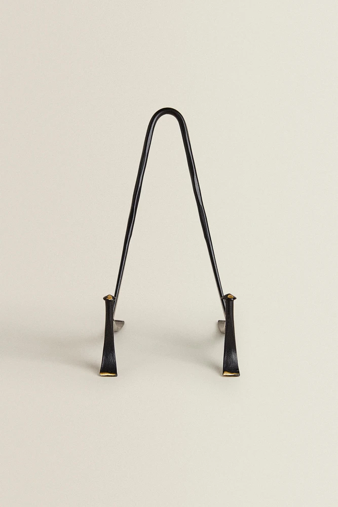 METAL STAND