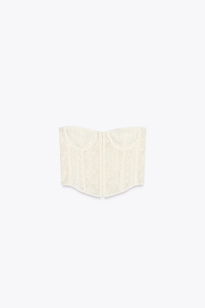CORSET EN DENTELLE