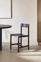 CHAIR 04