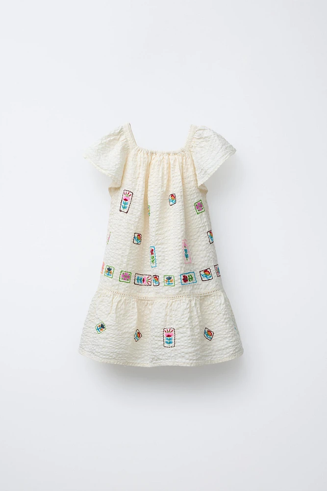 TEXTURED EMBROIDERED DRESS
