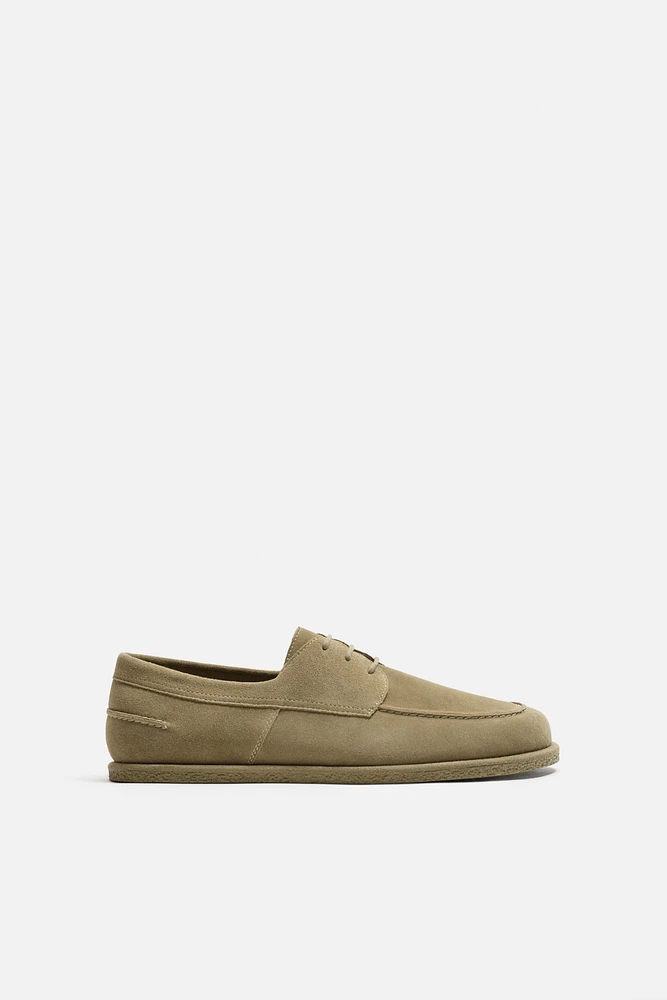 CASUAL LEATHER SHOES