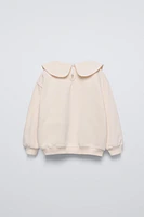 BOW APPLIQUÉ COLLAR SWEATSHIRT