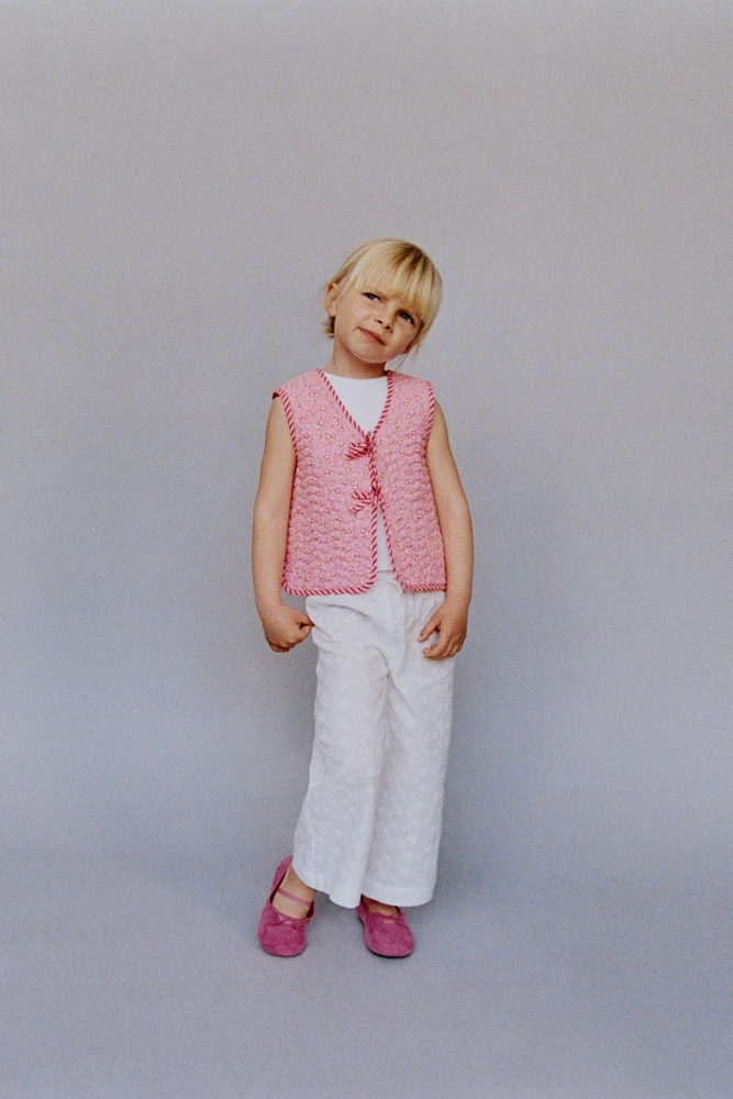 GILET MATELASSÉ À FLEURS