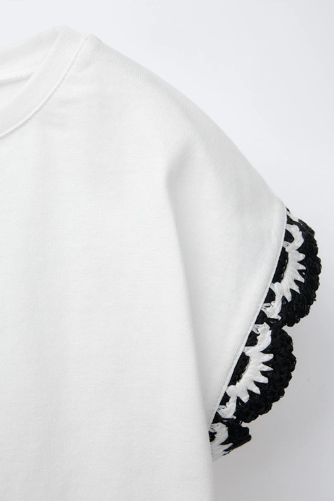 CROCHET SLEEVE T-SHIRT