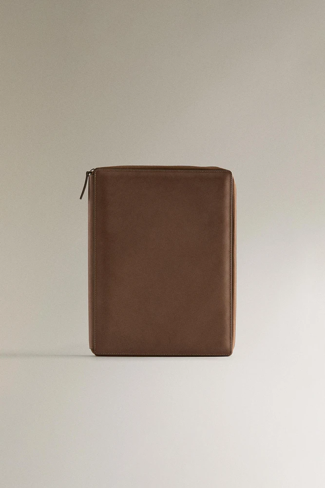 HOUSSE CUIR