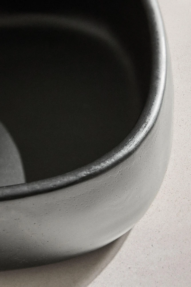 TRAY 03