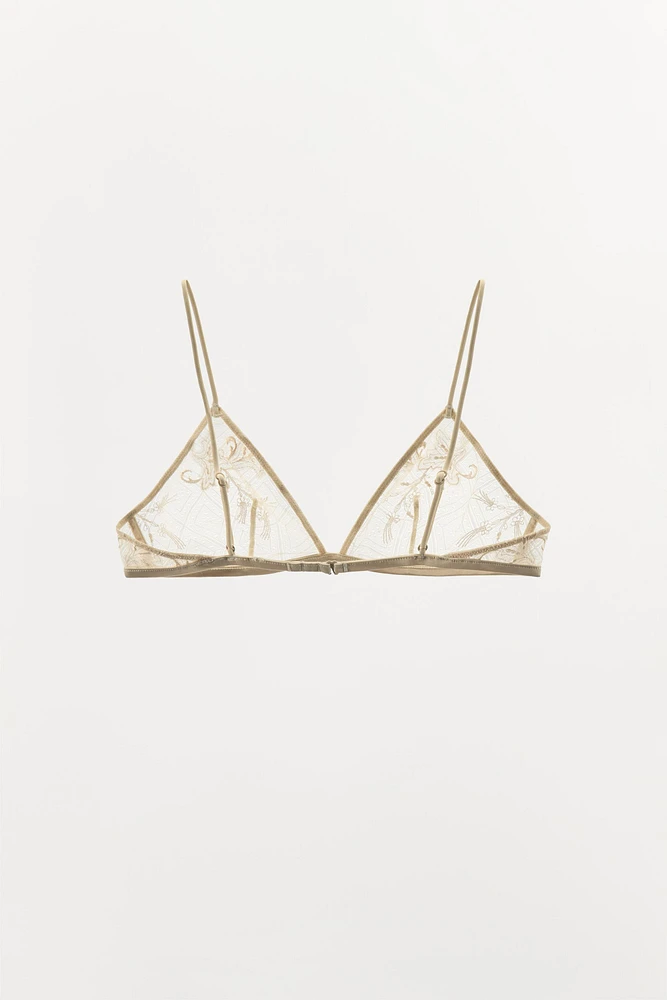 BRASSIÈRE TRIANGLE EN DENTELLE BRODÉE