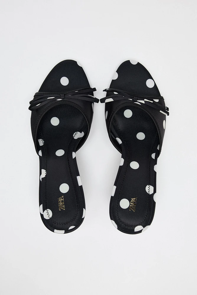SATIN EFFECT POLKA DOT SANDALS