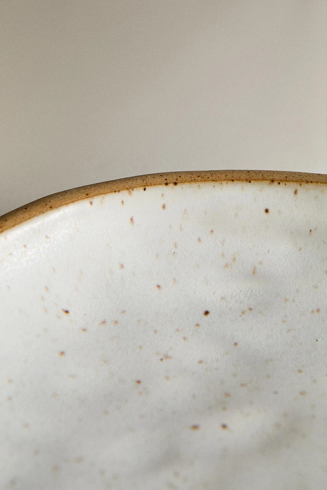 PLAT OVALE TEXTURÉ